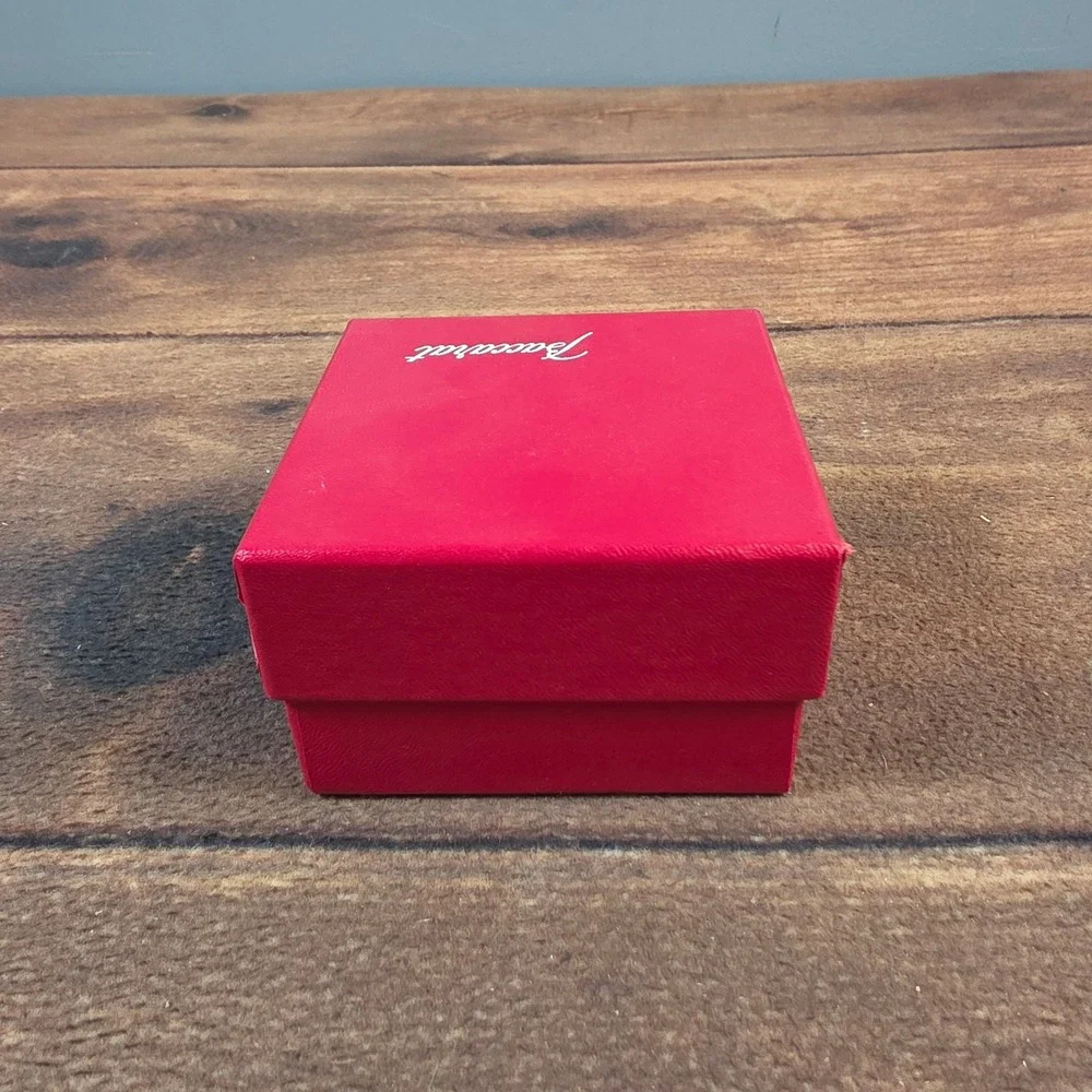 Baccarat Jewelry Box OS Red Good Square Replacement Presentation Case Logo